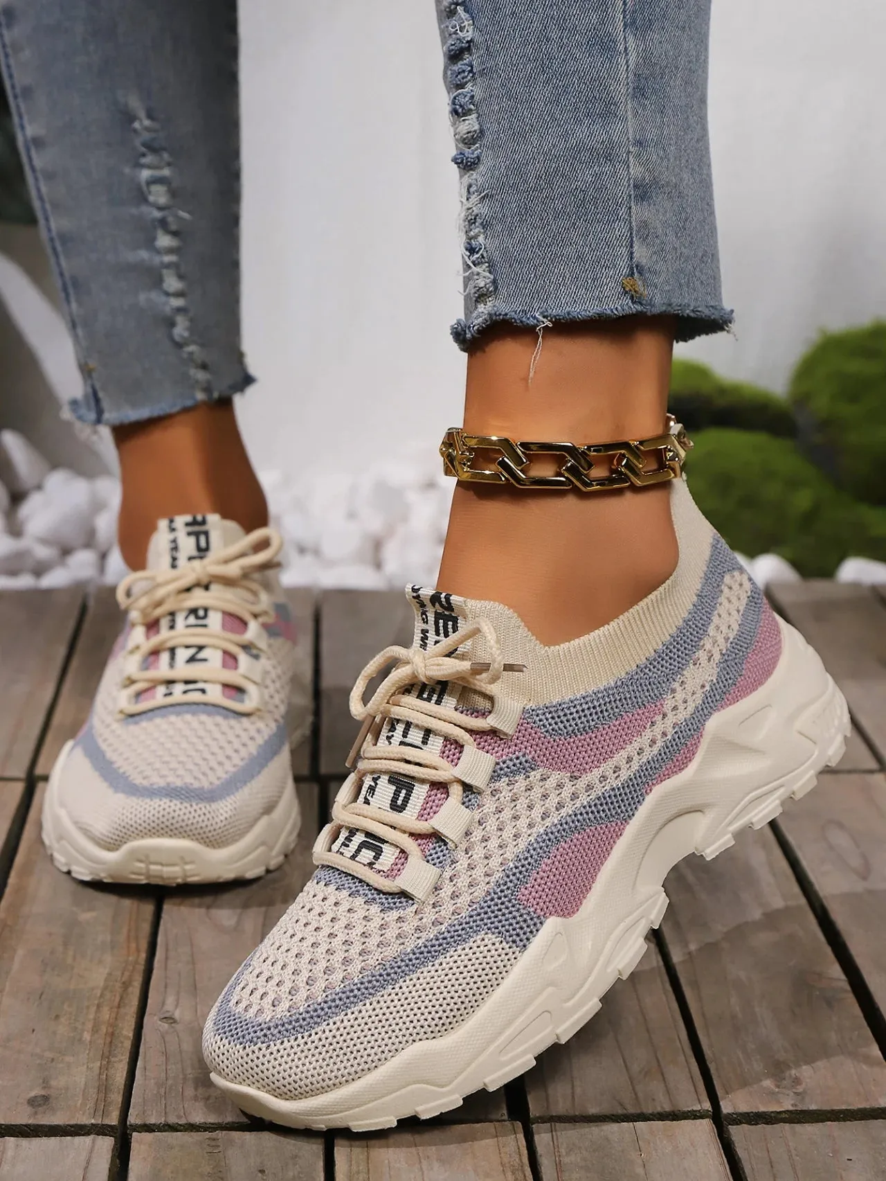 Hnzxzm 2024 Womens Lightweight Knitting Shoes Breathable Soft Bottom Flats Anti-slip Shoes Lace Up Running Casual Mixed Color Sneaker
