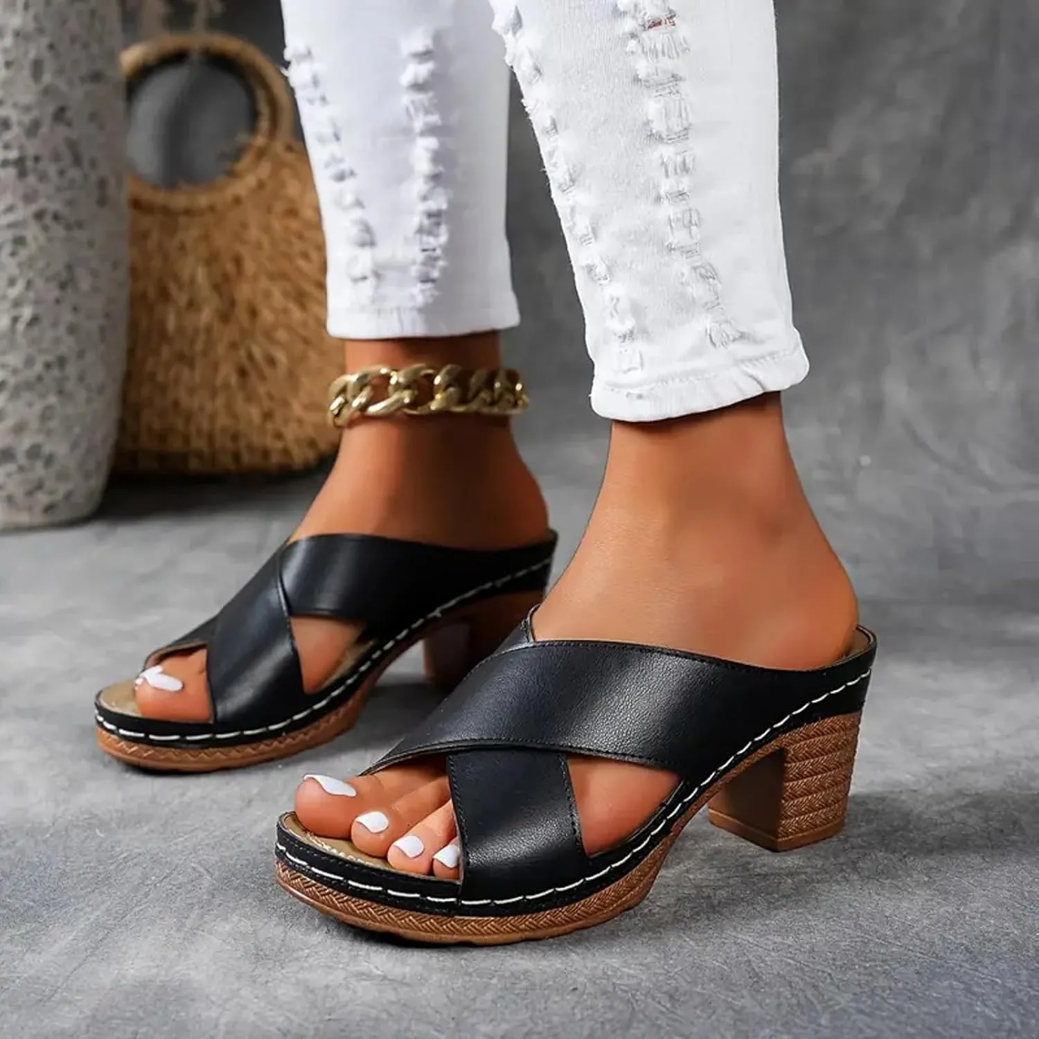 Women's Platform Heeled Sandal Crisscross Band Fashion Chunky Block Mid Heels for Women Comfortable Slip on Heeled Sandals Leather Slides Dressy Summer Mules Dress Shoes